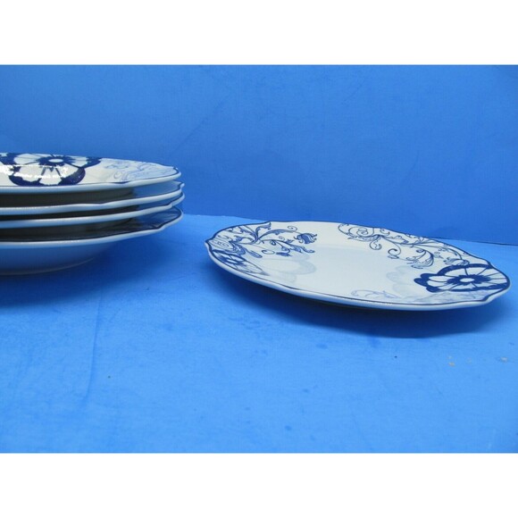 Tabletops Gallery Marion Soup Bowls and Salad Plate Lot of 5 pieces - Picture 8 of 9